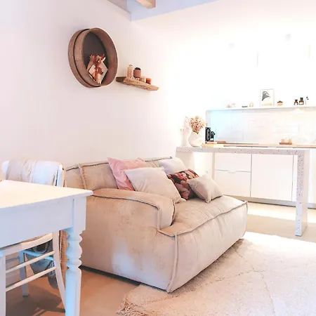 Demimaisons בית נופש *